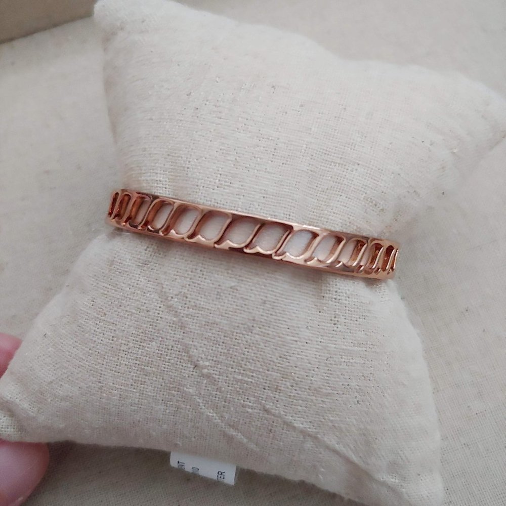 Stella & Dot Inspire Bracelet